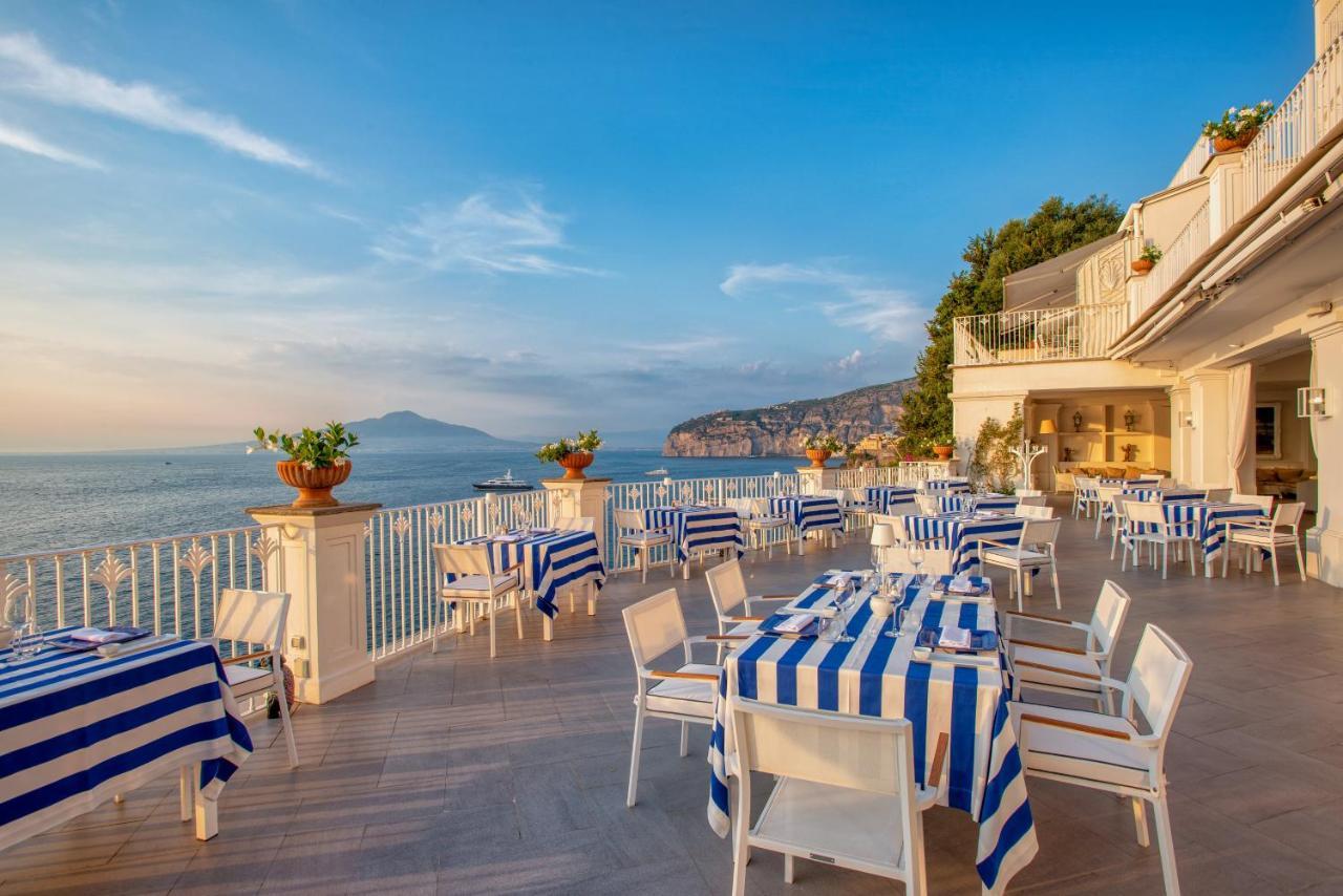 Grand Hotel Riviera Сорренто Екстер'єр фото