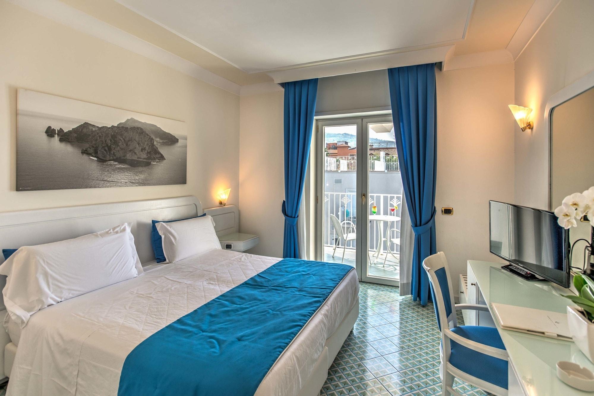 Grand Hotel Riviera Сорренто Екстер'єр фото