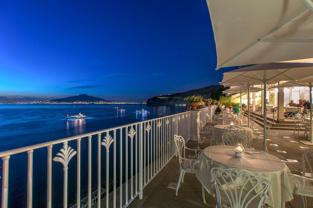 Grand Hotel Riviera Сорренто Екстер'єр фото