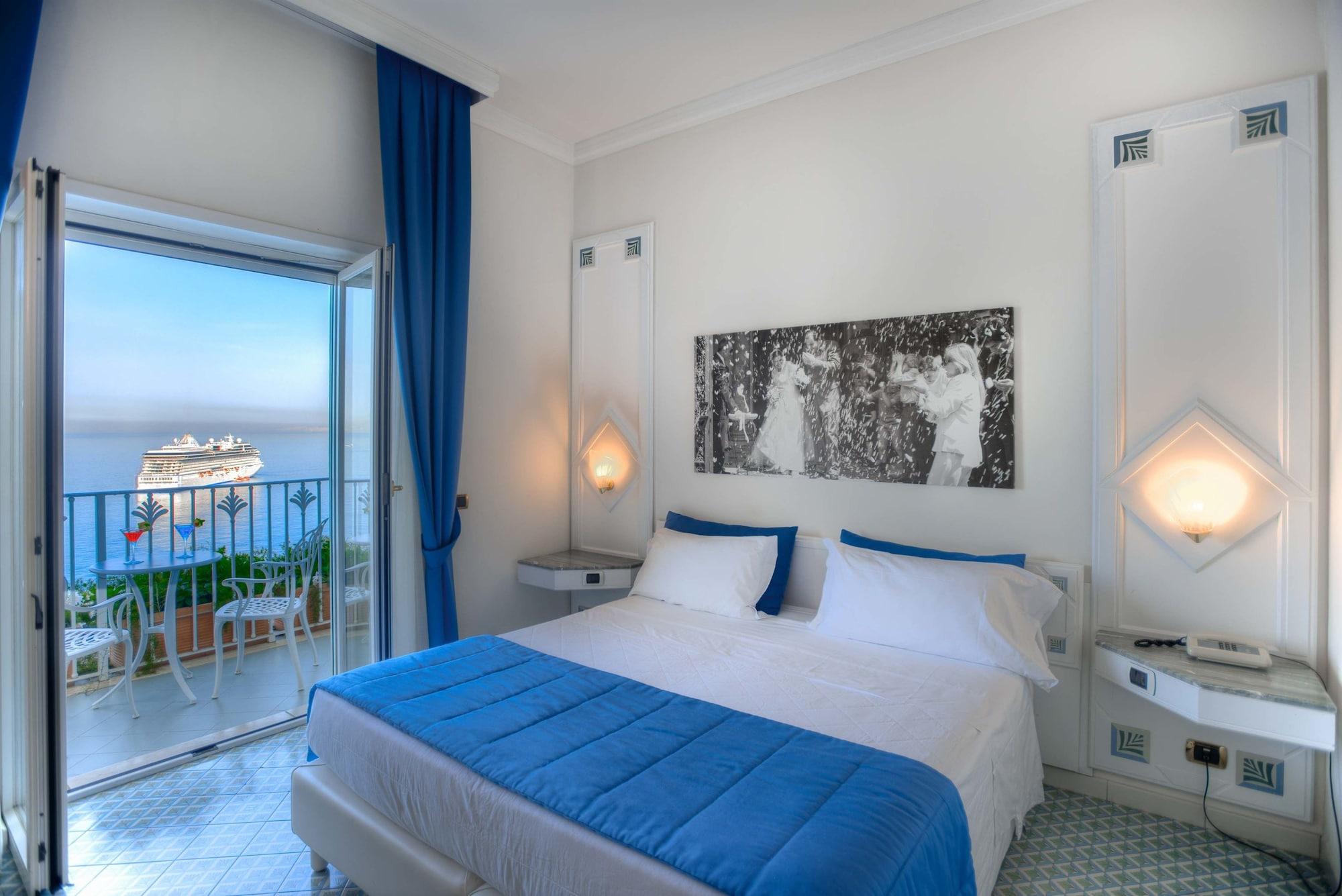 Grand Hotel Riviera Сорренто Екстер'єр фото