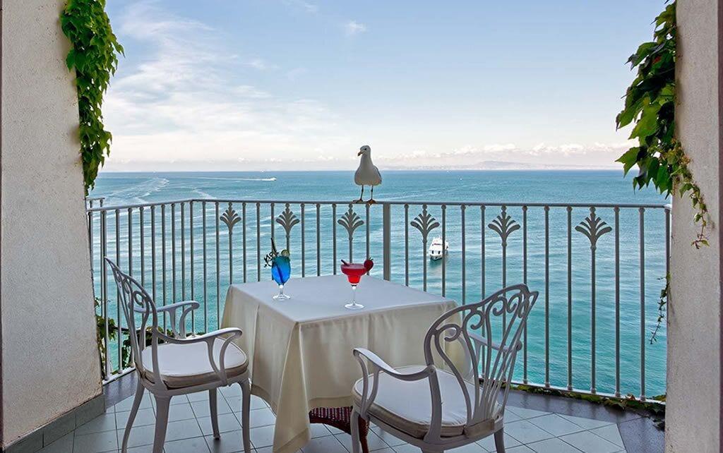 Grand Hotel Riviera Сорренто Екстер'єр фото