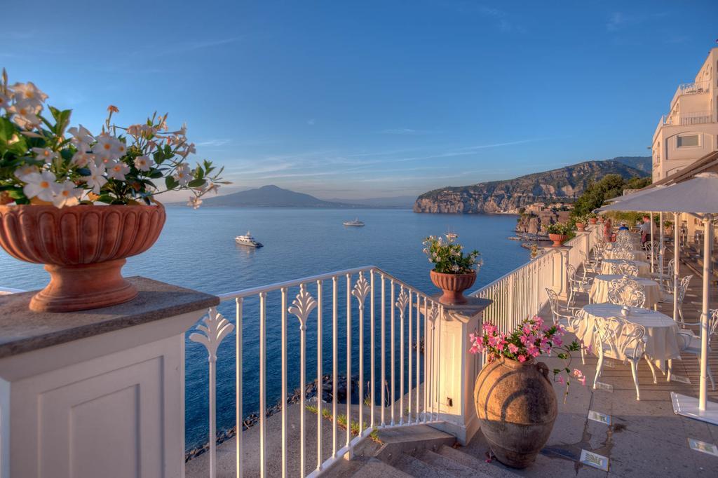 Grand Hotel Riviera Сорренто Екстер'єр фото