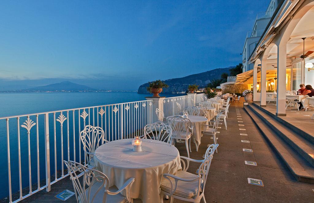 Grand Hotel Riviera Сорренто Екстер'єр фото
